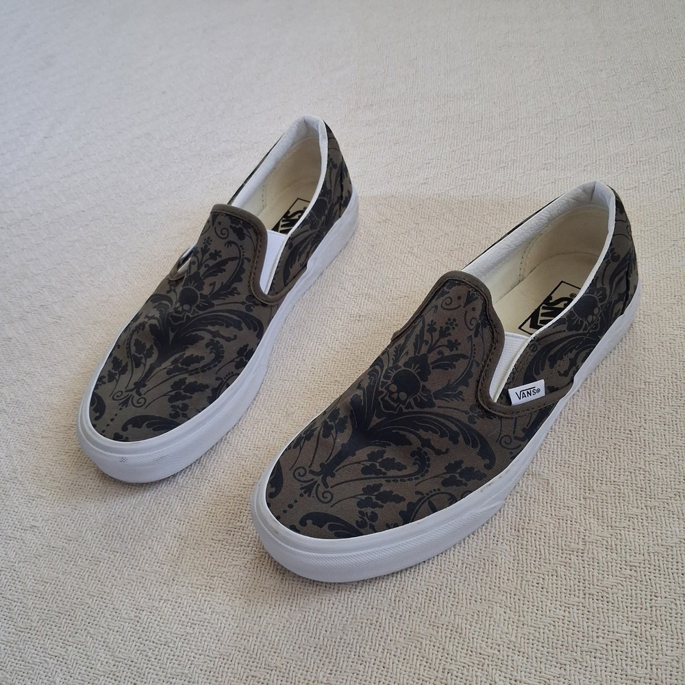Vans classic slip-on skull tapestry grape leaf 8.5 10 gothic dark punk alt skate